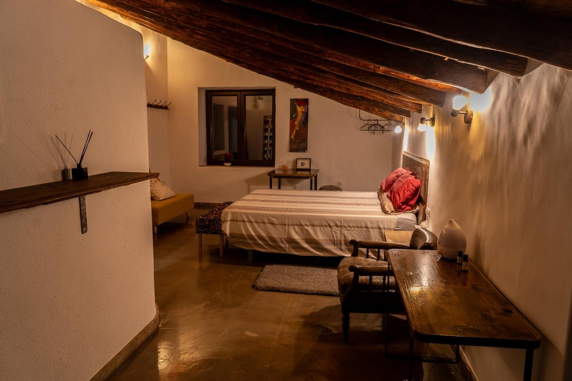 Cortijo Llanos Homestay