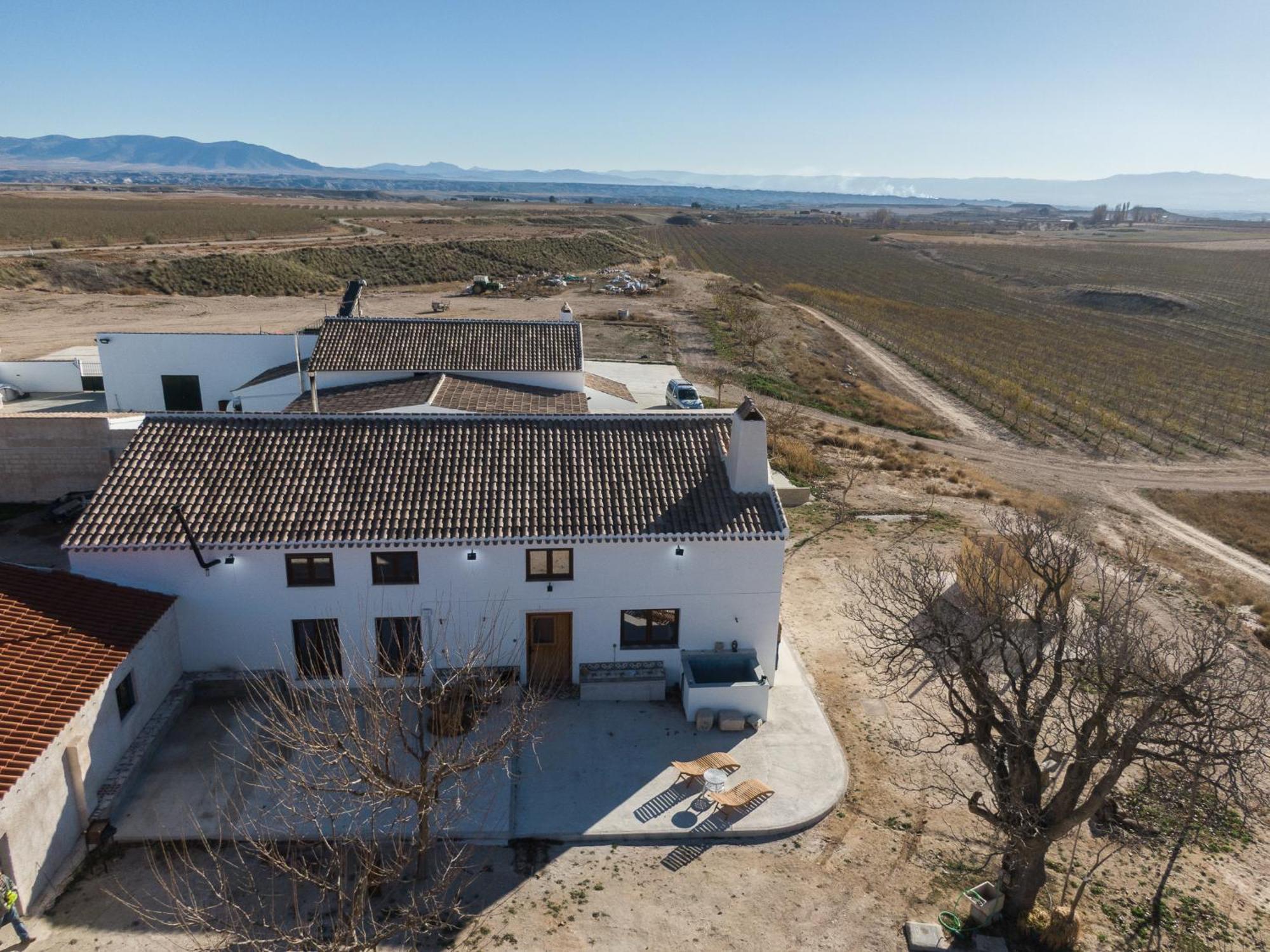 Cortijo Llanos Homestay Huescar