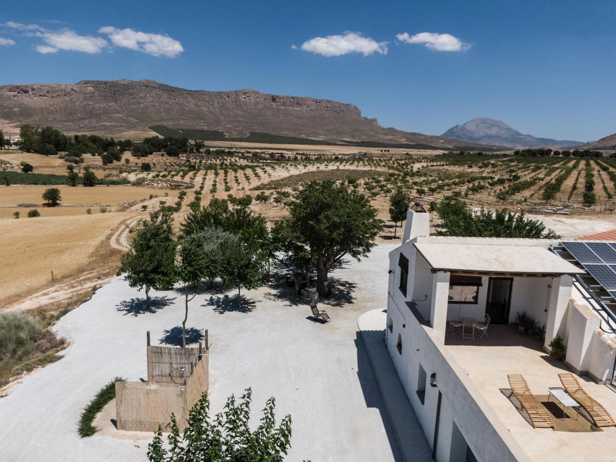 Cortijo Llanos Huescar